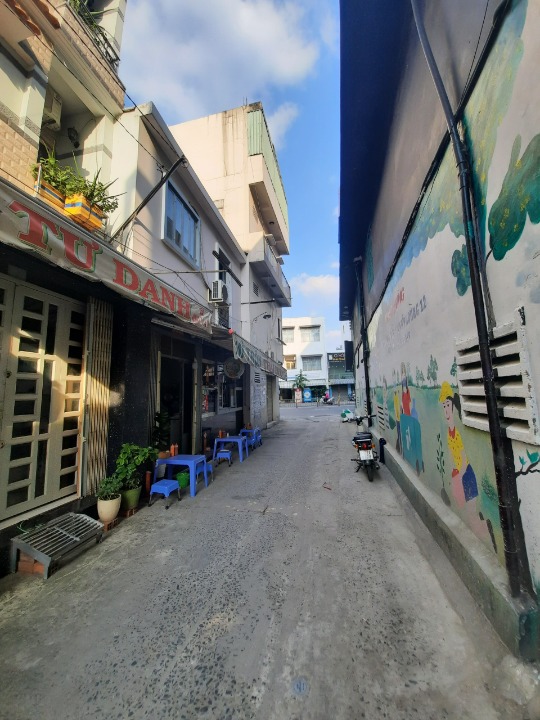 Bán Nhà Gần Mặt Tiền Nguyễn Văn Luông Gần Vòng Xoáy P12 Q6 - 3.35x12m