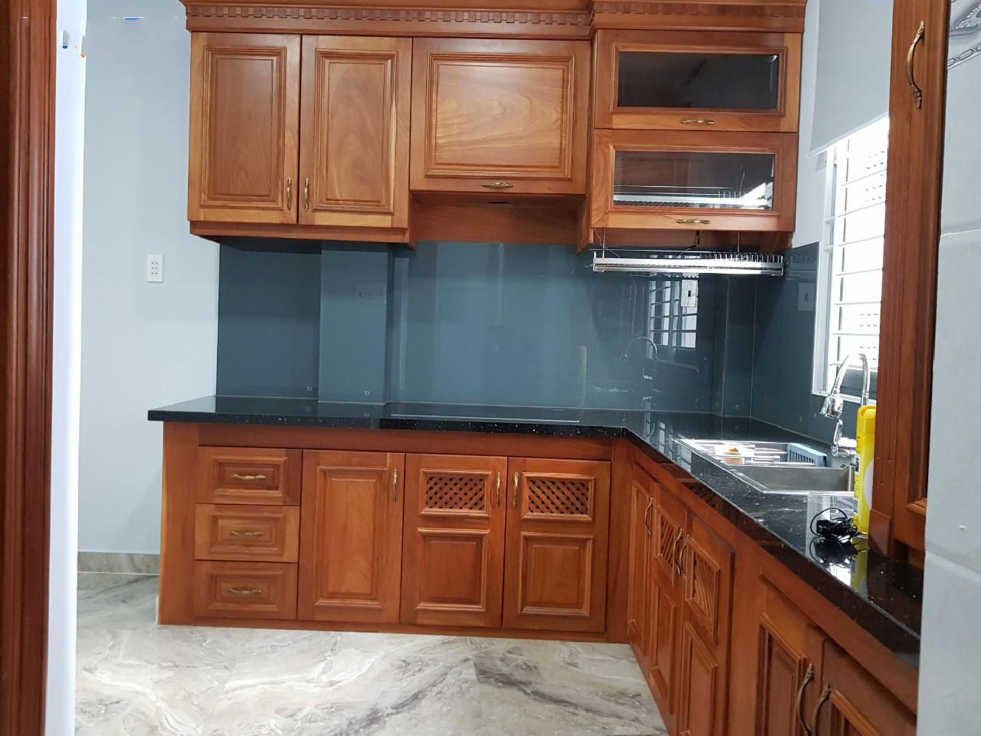 Bán nhà mặt tiền kinh doanh- Gần chung cư Summer Square Quận 6