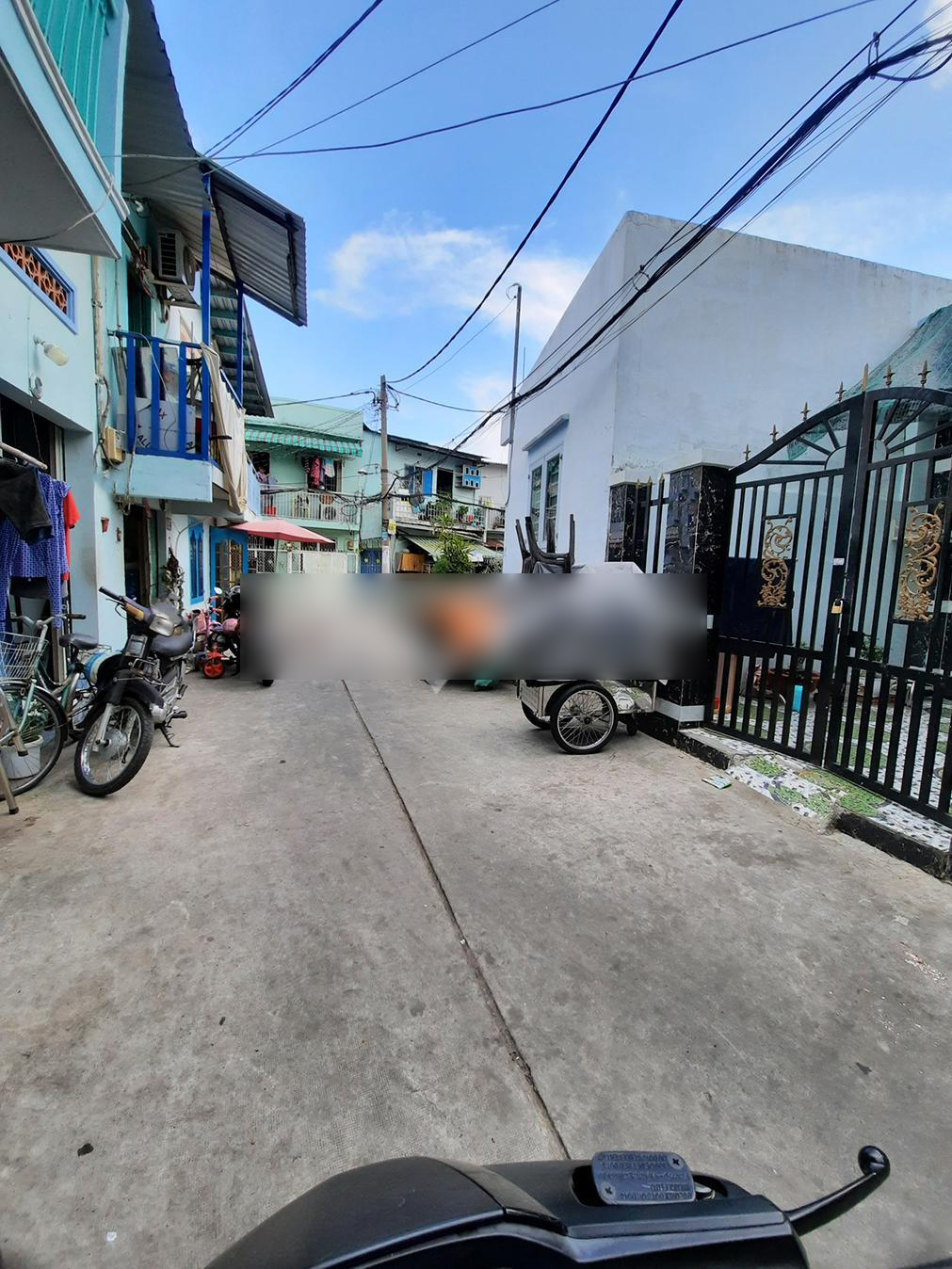 Bán nhà diện tích lớn giá tốt - Gần chợ Phú Lâm