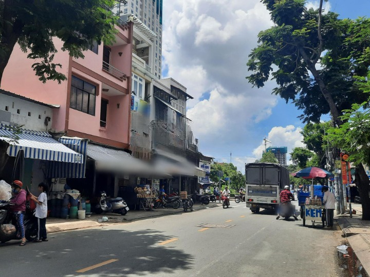 Nhà bán MTKD khu Chợ Lớn P2 Q6 - 3.9 x24m - đúc lửng lầu sân thượng, 2PN 3WC