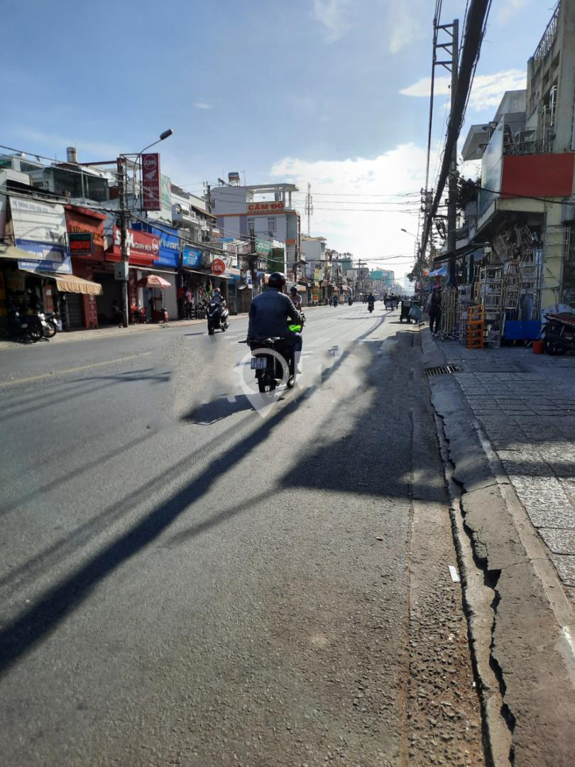 Bán nhà mặt tiền Hậu Giang - Gần khu Bình Phú, chung cư Him Lam