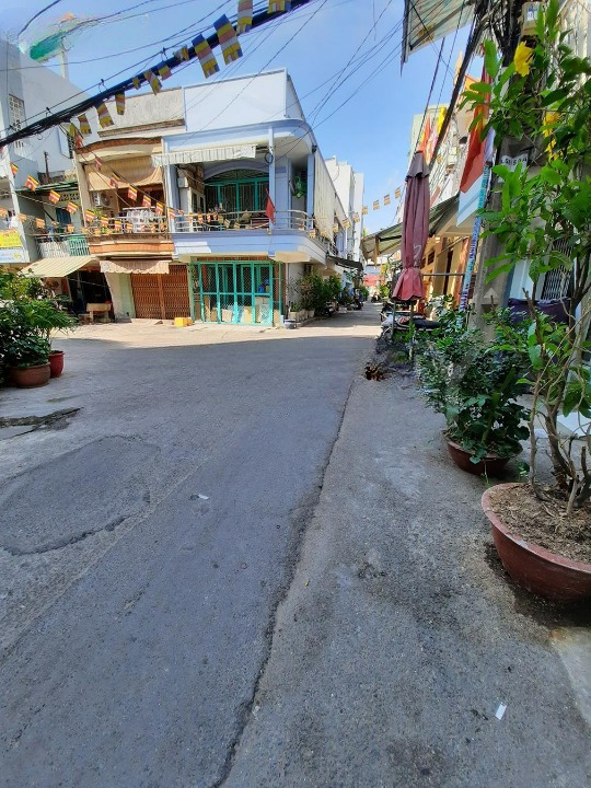 Bán Nhà Đường Nội Bộ Xe Oto Phạm Văn Chí P7 Q6 - 3.15x11m