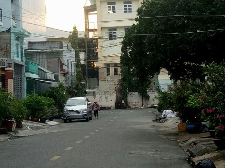 Bán Nhà 2 Lầu Mặt Tiền Đường 12m Bình Phú 1 P10 Q6 - 4x18m