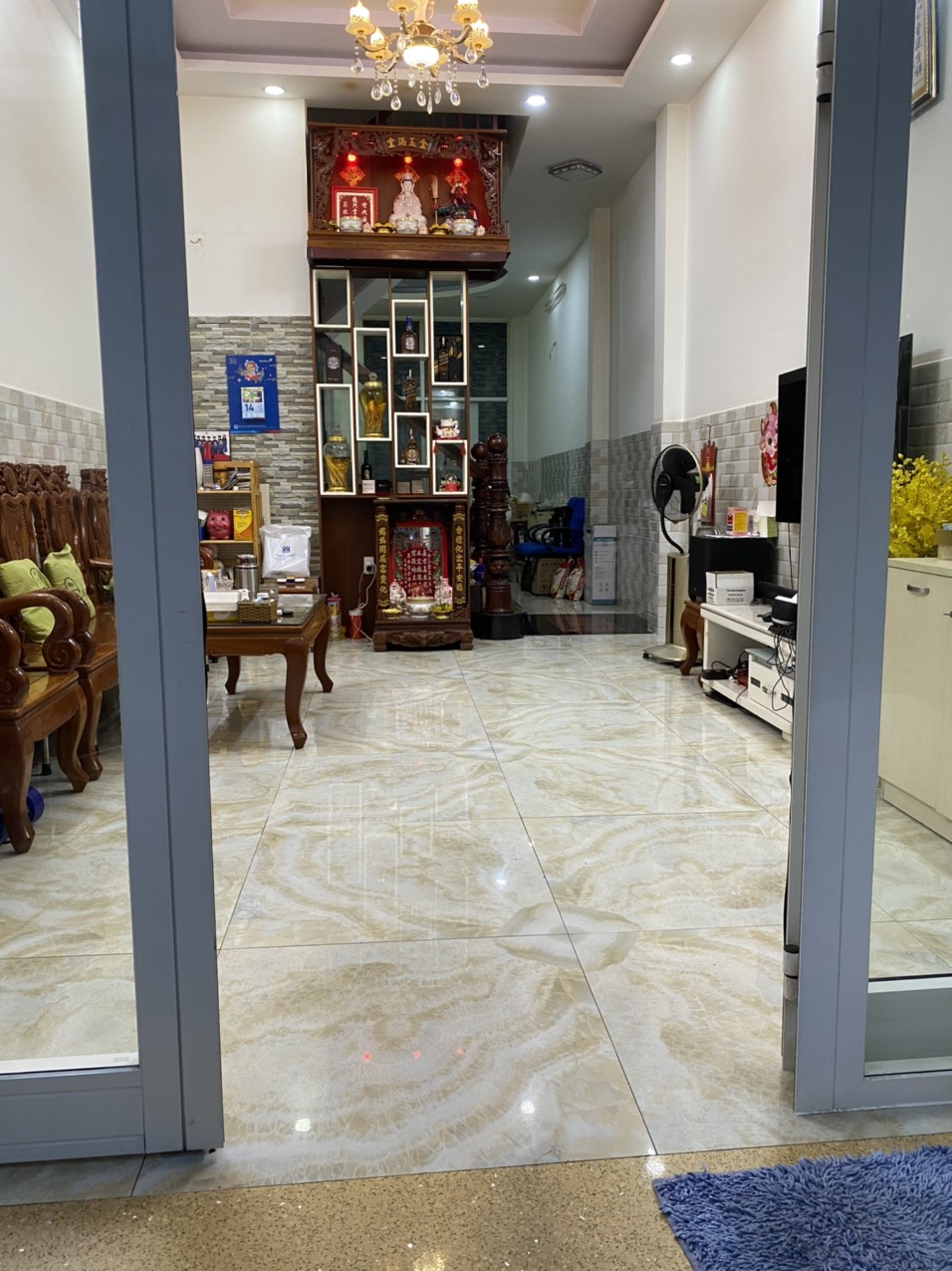 Bán nhà đẹp Đường 16m KDC Lý Chiêu Hoàng - 4x15m