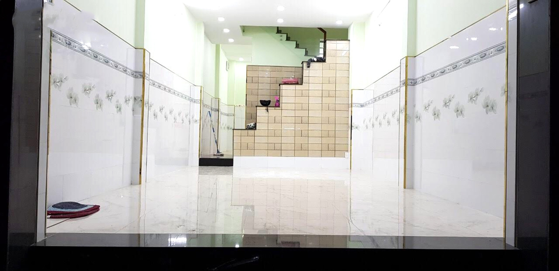 Bán nhà 4x16m Mặt tiền kinh doanh - Gần bến xe Miền Tây