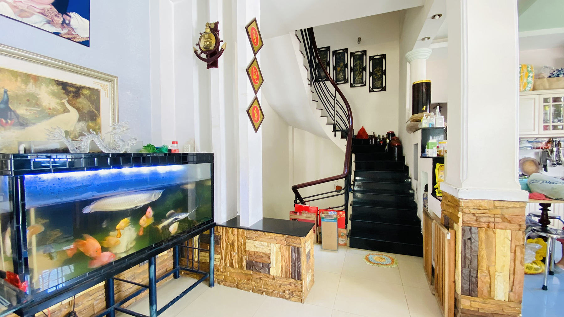 Bán nhà 6,5m x 11.7m đẹp vào ở liền , căn góc - Giáp Quận 5 , Quận 11