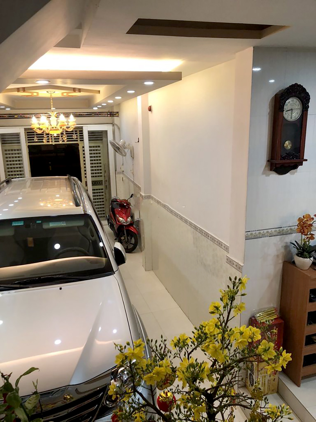 Bán nhà mặt tiền kinh doanh 5.4m x 10m ,3 lầu- Gần công viên Bình Phú