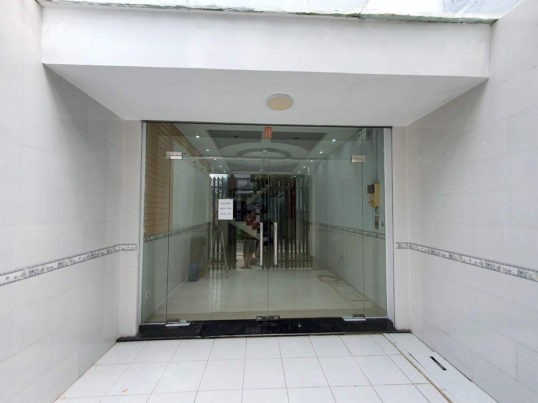 Bán nhà 4x20m 2 lầu sân thượng , đối diện công viên - Gần PonChen và Aeon Bình Tân