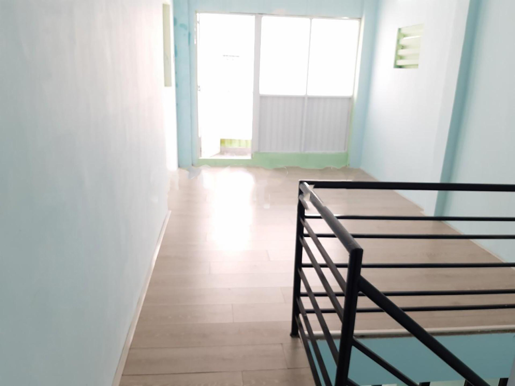 Bán căn góc 29.7m2 gần chợ Phú Lâm