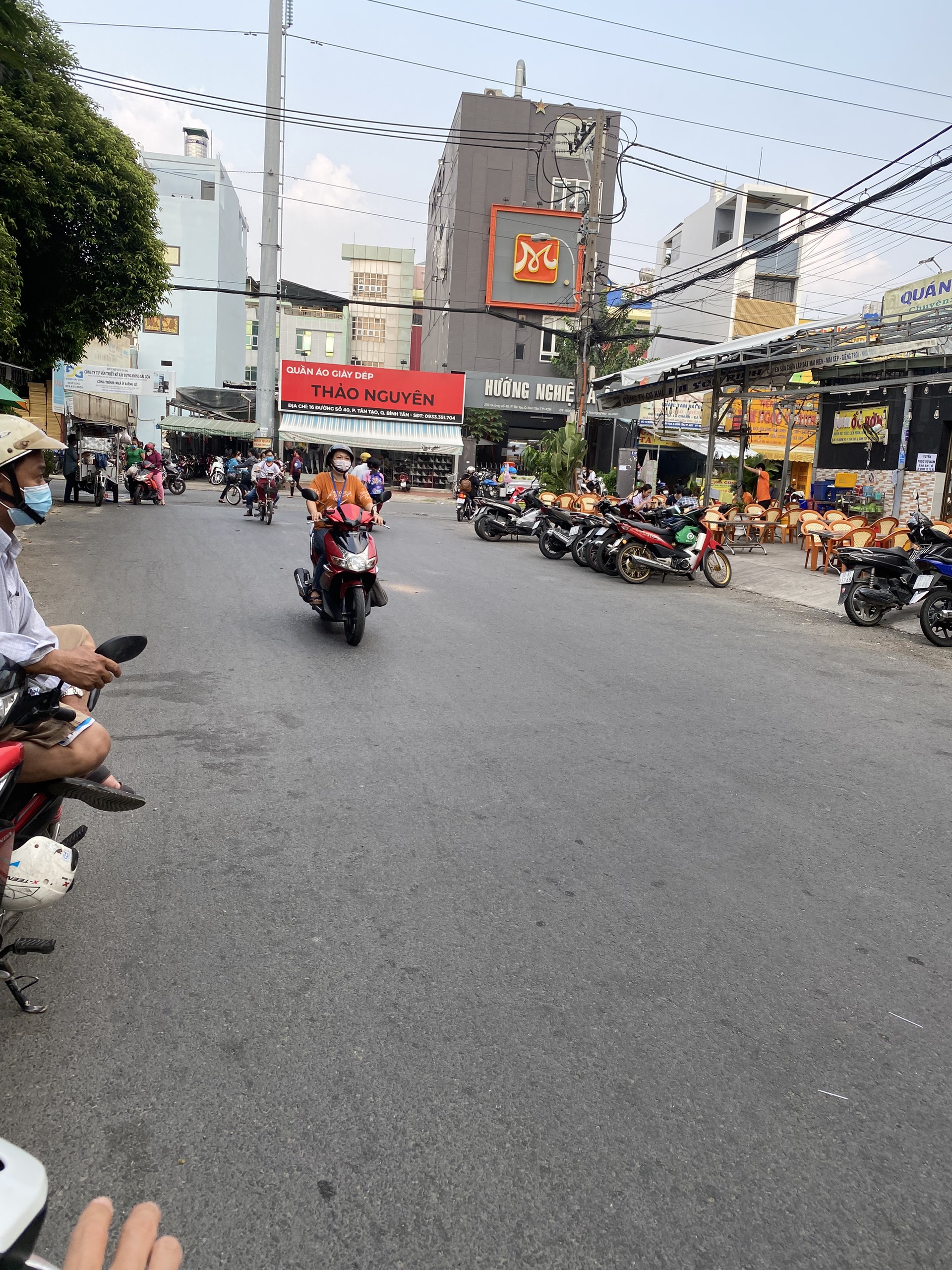 Bán nhà 5.3x18.5m 27 phòng , doanh thu 60 triệu - Gần khu PonChen