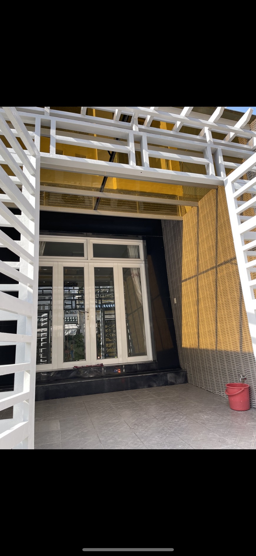 Nhà đẹp , giáp Bình Phú Quận 6 - tiện đi Võ Văn Kiệt