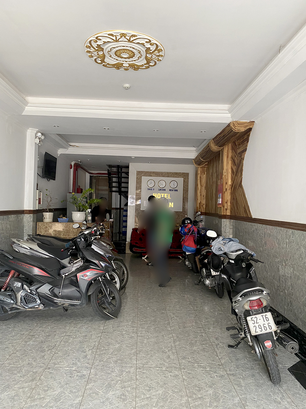 bán nhà hẻm kinh doanh quận 6 - gần chợ Phú Lâm