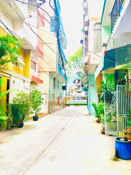 Hẻm 6m Xe Hơi quay đầu - cách 4 căn ra MT đường 3/2 - Kinh doanh Shop, Spa, Văn phòng