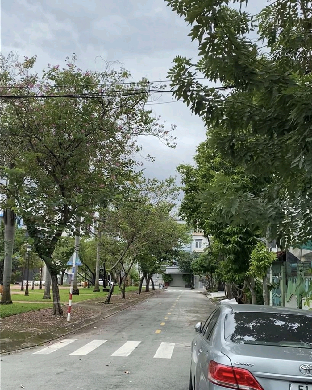 Bán đất biêth thự 10x20m gần Aeon Bình Tân