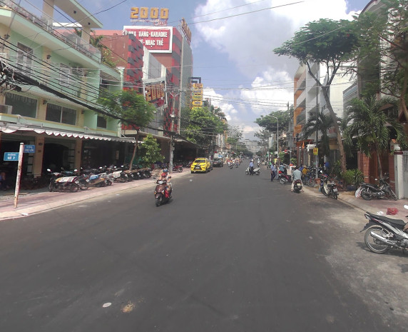 Bán căn góc mặt tiền kinh doanh khu Bình Phú Quận 6 có lề đường 3 mét