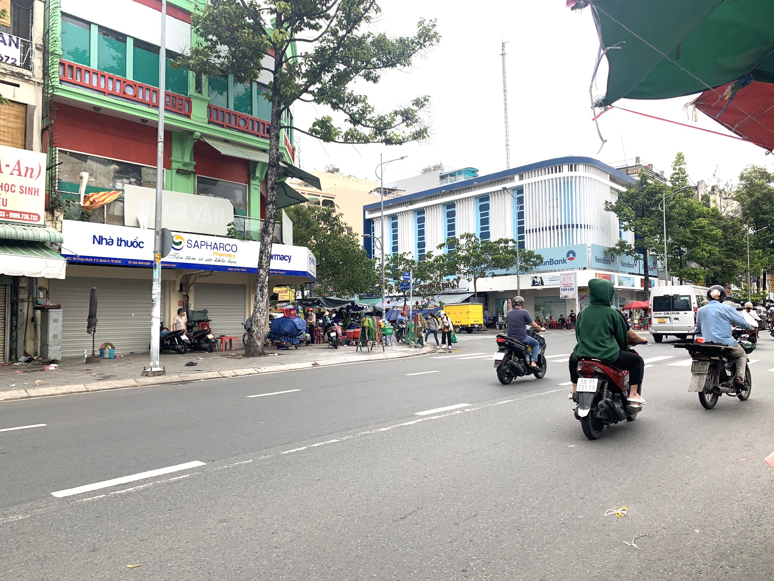 Nhà Mặt Phố Vị Trí Đắc Địa Chợ Bình Tây MTKD Đường Hậu Giang Phường 2 Quận 6 – 4.2 x 16m