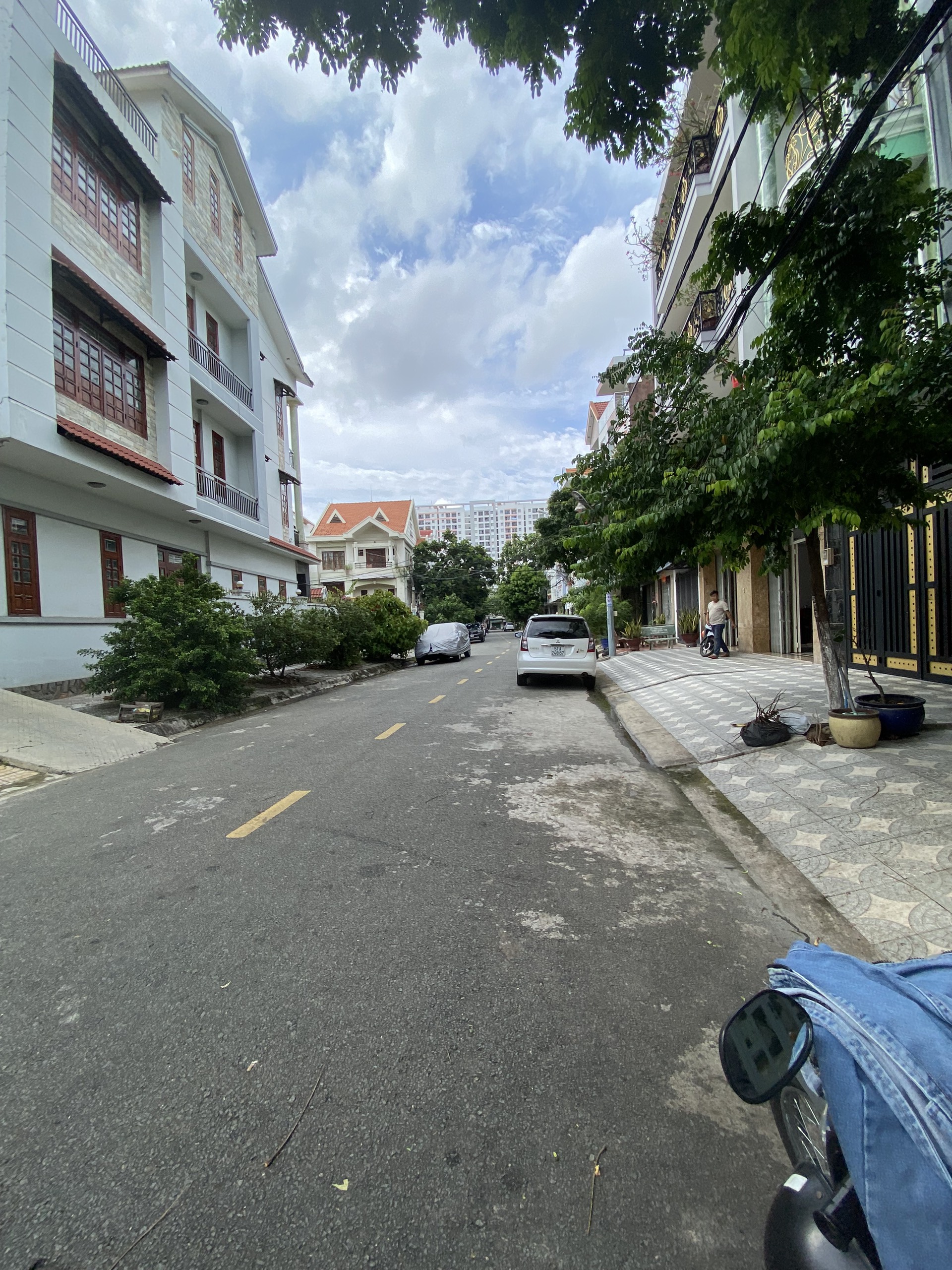 Bán biệt thư  khu Tên Lửa 8x20m - Gần Aeon Bình Tân