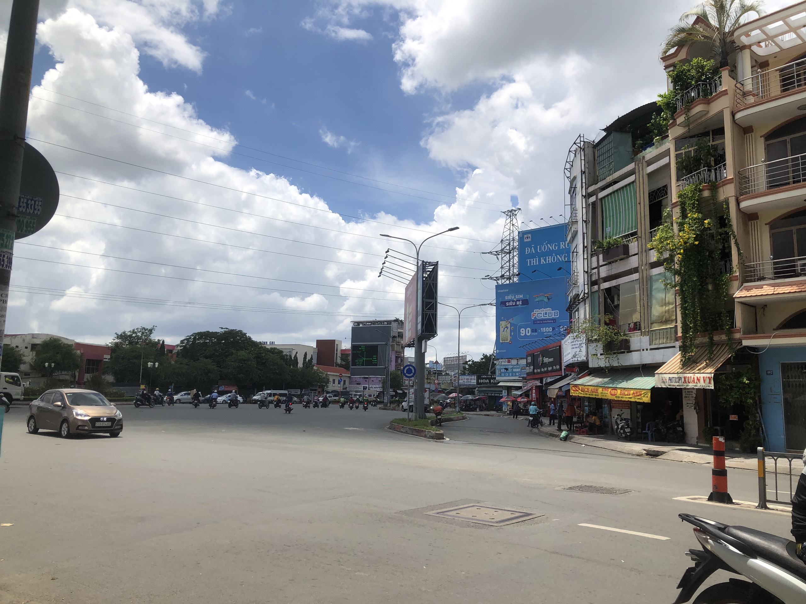 Bán nhà mặt tiền kinh doanh Nguyễn Văn Luông quận 6 - Gần vòng xoay Phú Lâm