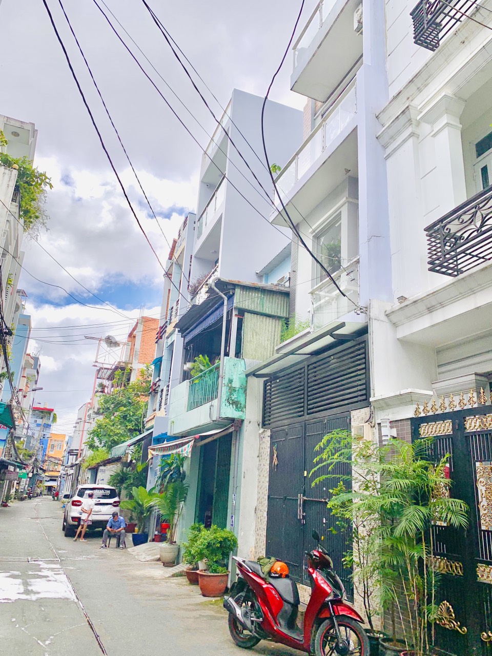 HẺM XE TẢI - KINH DOANH - Ông Ích Khiêm P14, Q11 - 3.7m x 12.7m