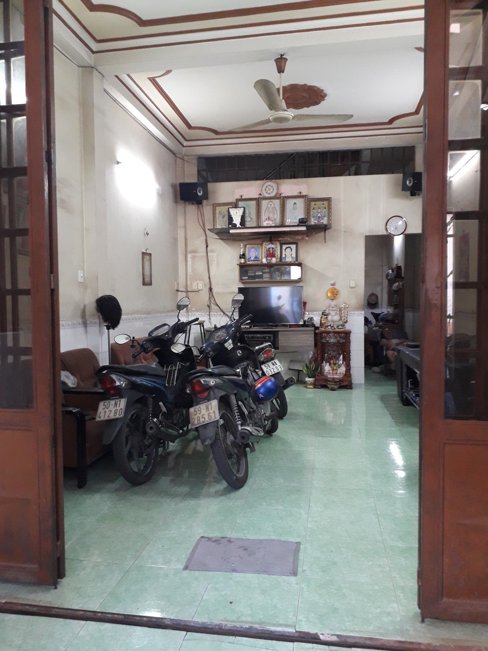 Bán nhà mặt tiền kinh doanh hẻm thông Tân Hoà Đông