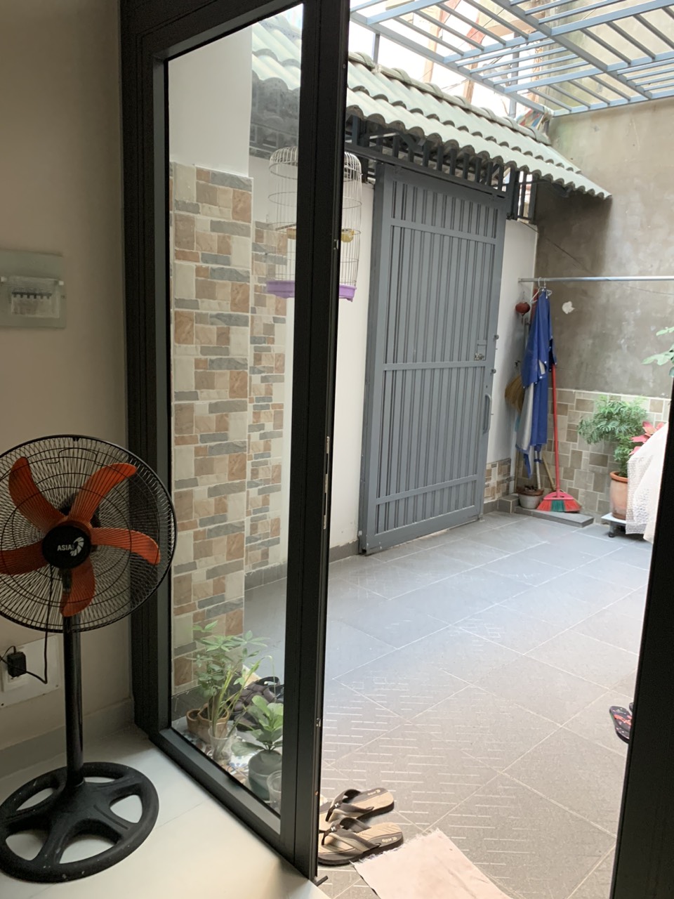 Bán nhà hẻm 3m ngay trung tâm Quận 5 - Sổ hồng riêng, pháp lý rõ ràng