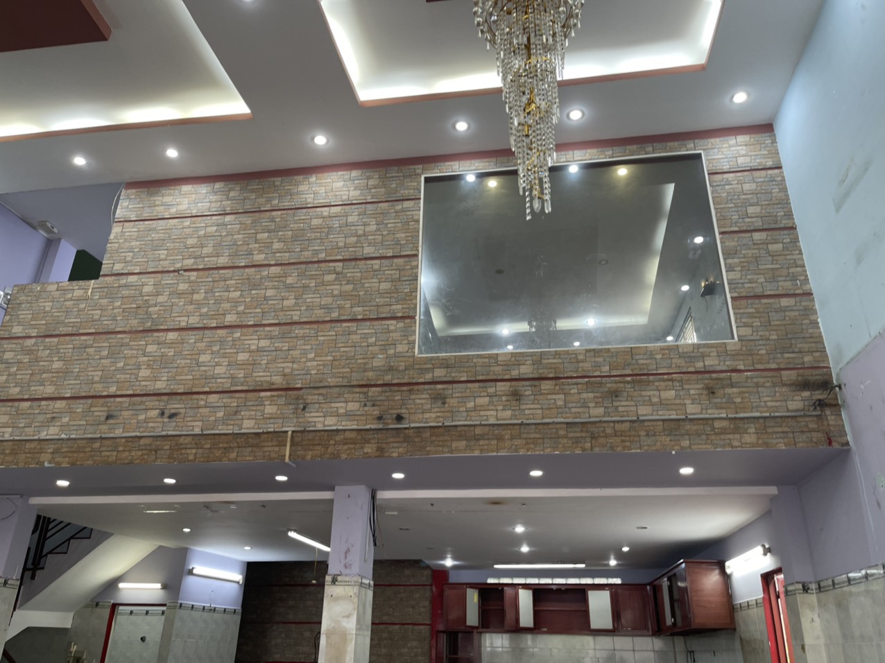 Bán nhà ngang 8.6m- Gần chợ Phú Lâm Quận 6 - Nở hậu - Hẻm xe tải