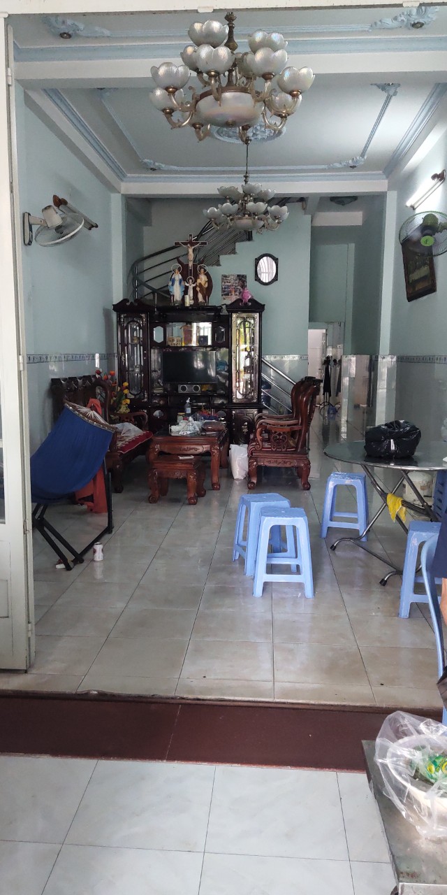 Bán nhà khu Tên Lửa - Gần Aeon Bình Bình