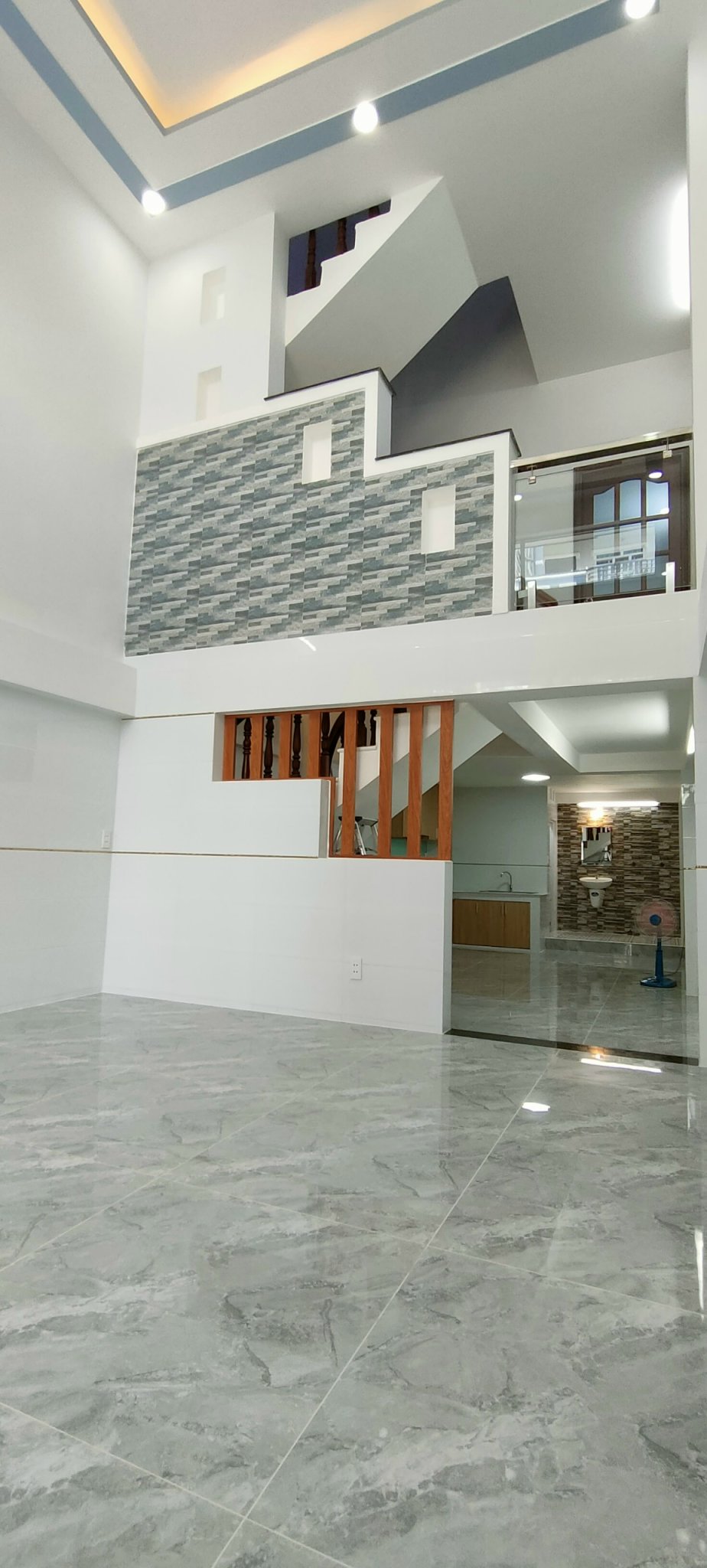 Bán nhà khu Phú Định giápnkhu Bình Phú Quận 6