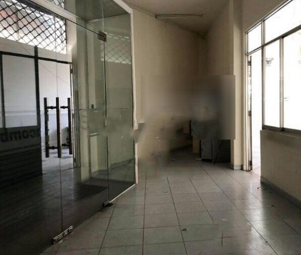 Bán nhà  mặt tiền kinh doanh gần chợ Lớn , Bình Tây ,Kim Biên