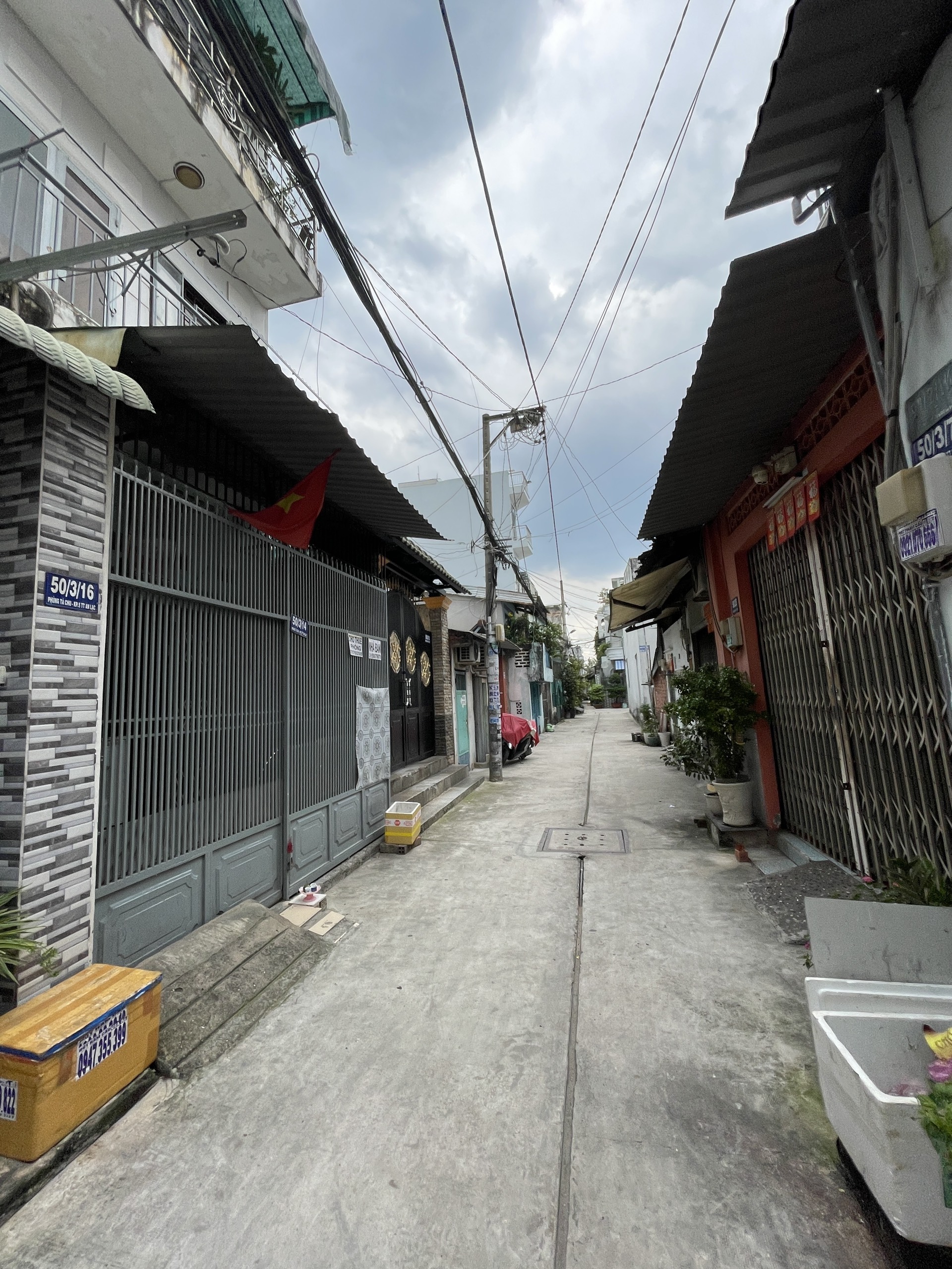 Bán nhà trọ giáp khu Tên Lửa , có 10 phòng đang cho thuê