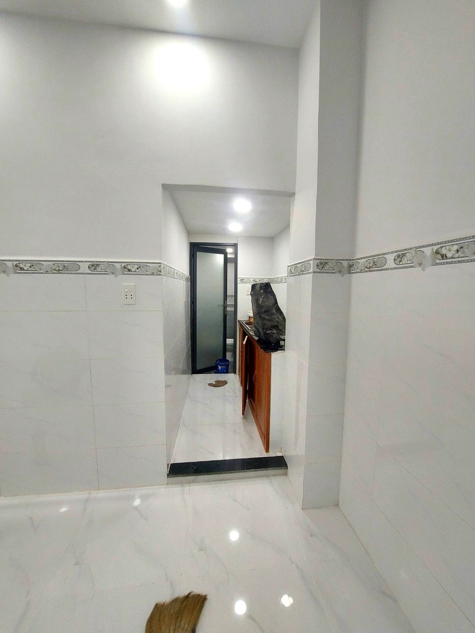 Bán nhà Gần Vòng Xoay Lê Đại Hành P14 Q11 - 3.45 x 6.6m