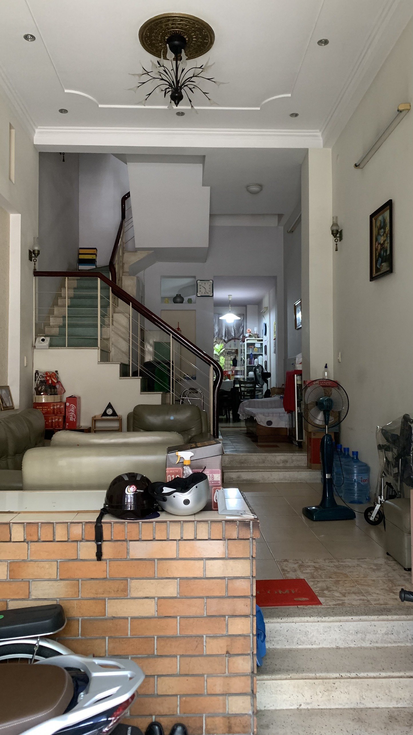 Bán nhà mặt tiền khu Tên Lửa