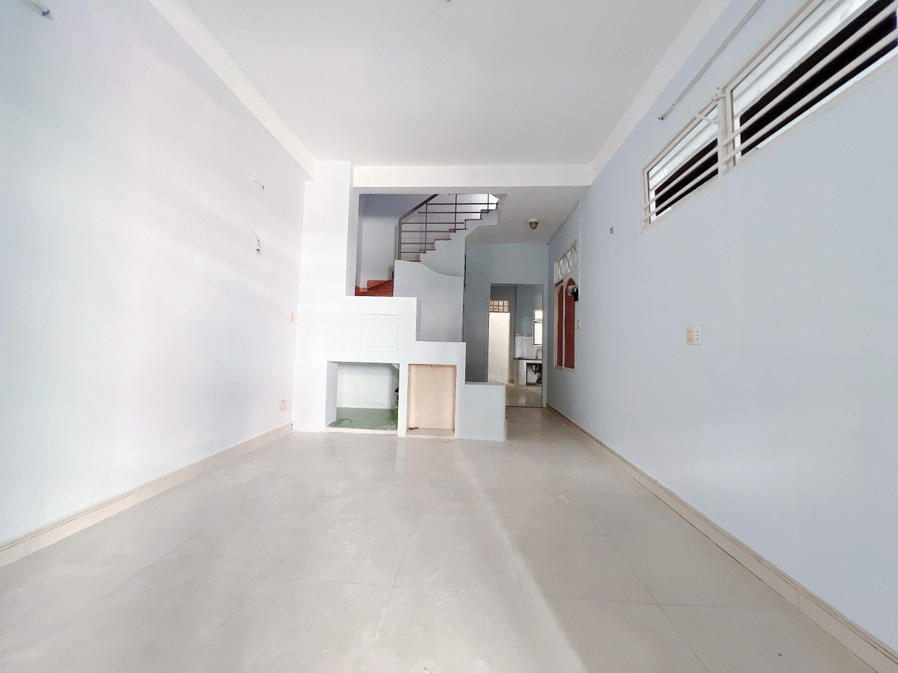 Bán nhà khu Tên Lửa - gần Aeon Bình Tân