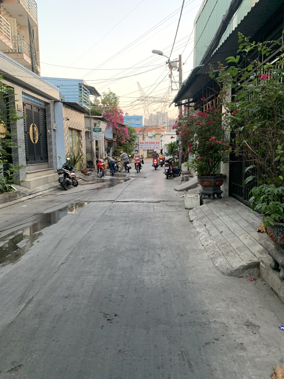 Bán nhà đường xe tải khu Hồ Học Lãm gần khu dân cư Nam Hùng Vương