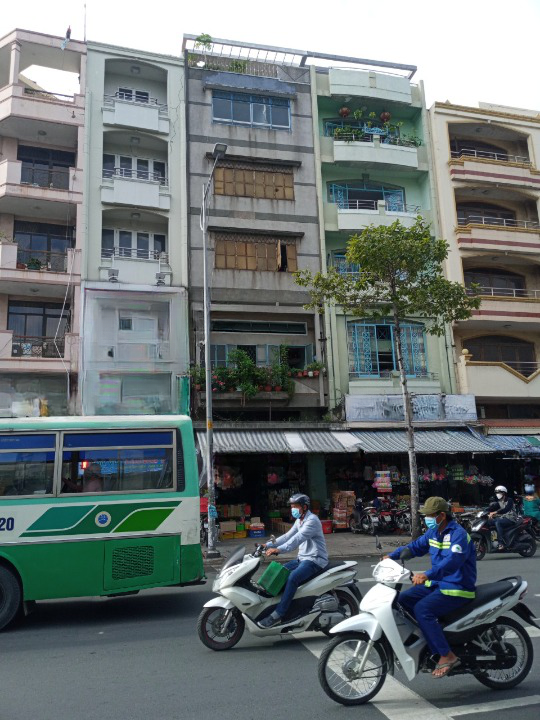 Bán nhà MTKD chợ lớn Q6