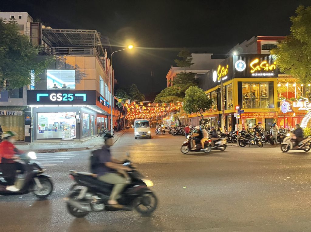 Bán nhà căn góc mặt tiền kinh doanh Nguyễn Văn Luông , giáp khu Bình Phú quận 6