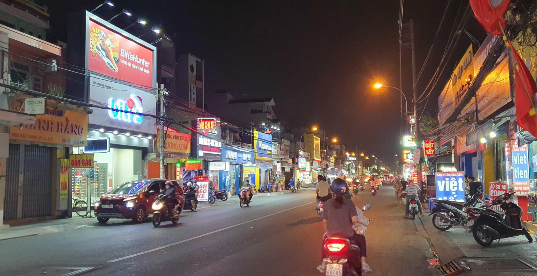 Bán nhà mặt tiền Hậu Giang đang cho thuê 55 triệu