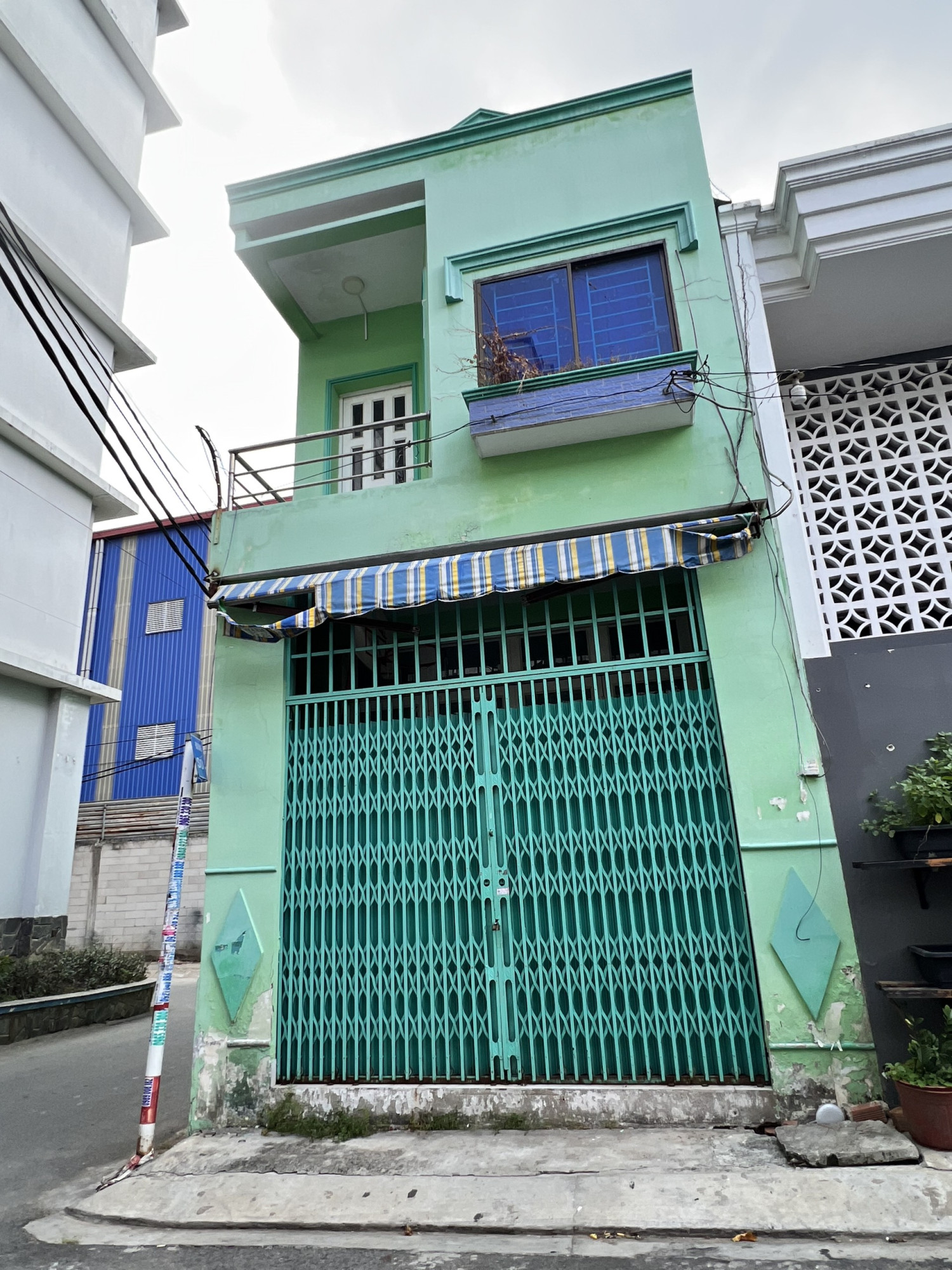 Bán Nhà Góc 2 MT Đường 8m KDC Lê Thành - 4x14.2m