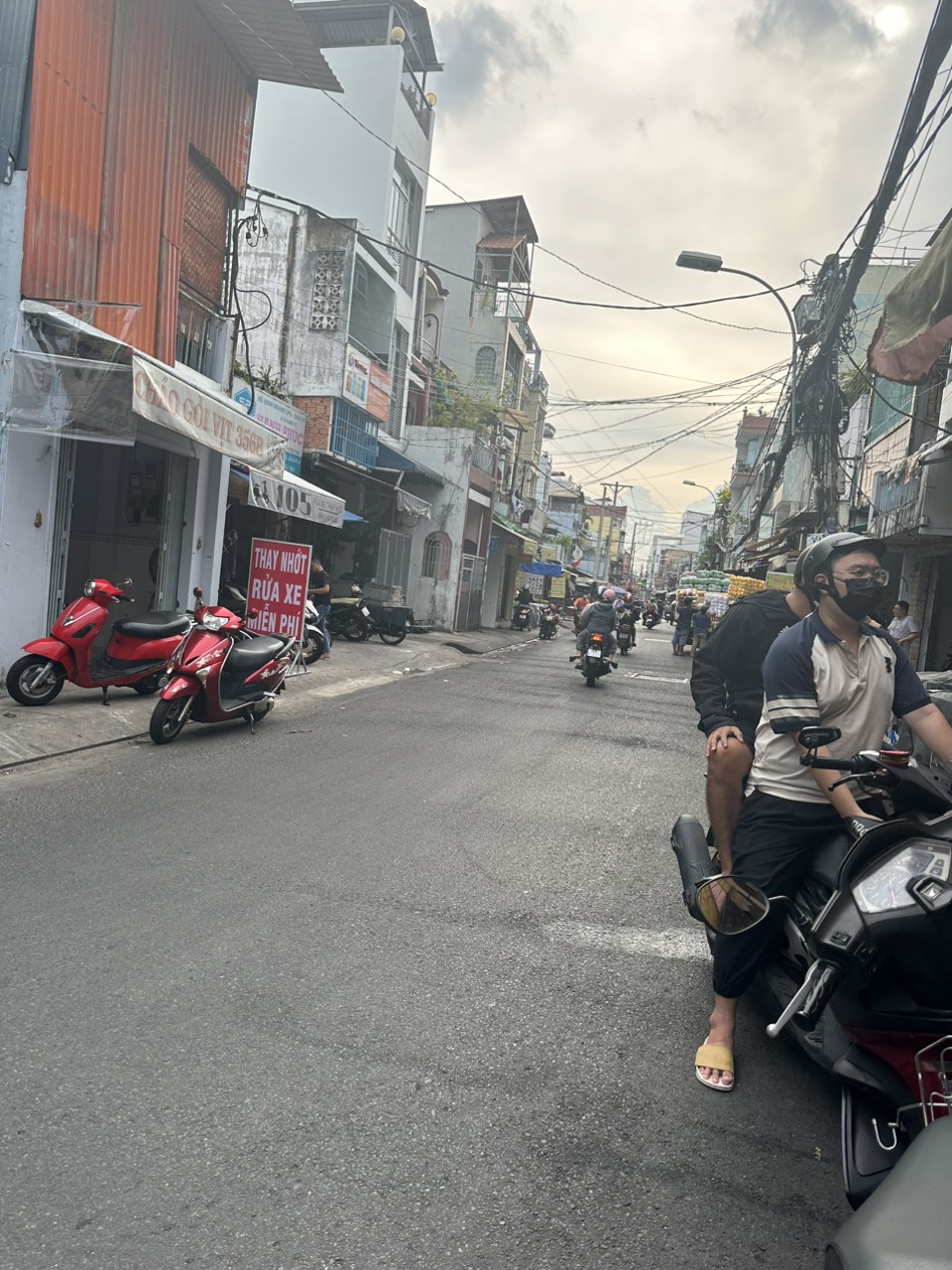 Bán Nhà Mặt Tiền Đường 14m Kinh Doanh Sầm Uất. Thông Ra Phạm Đình Hổ Phường 6 Quận 6 – 4 x 16m