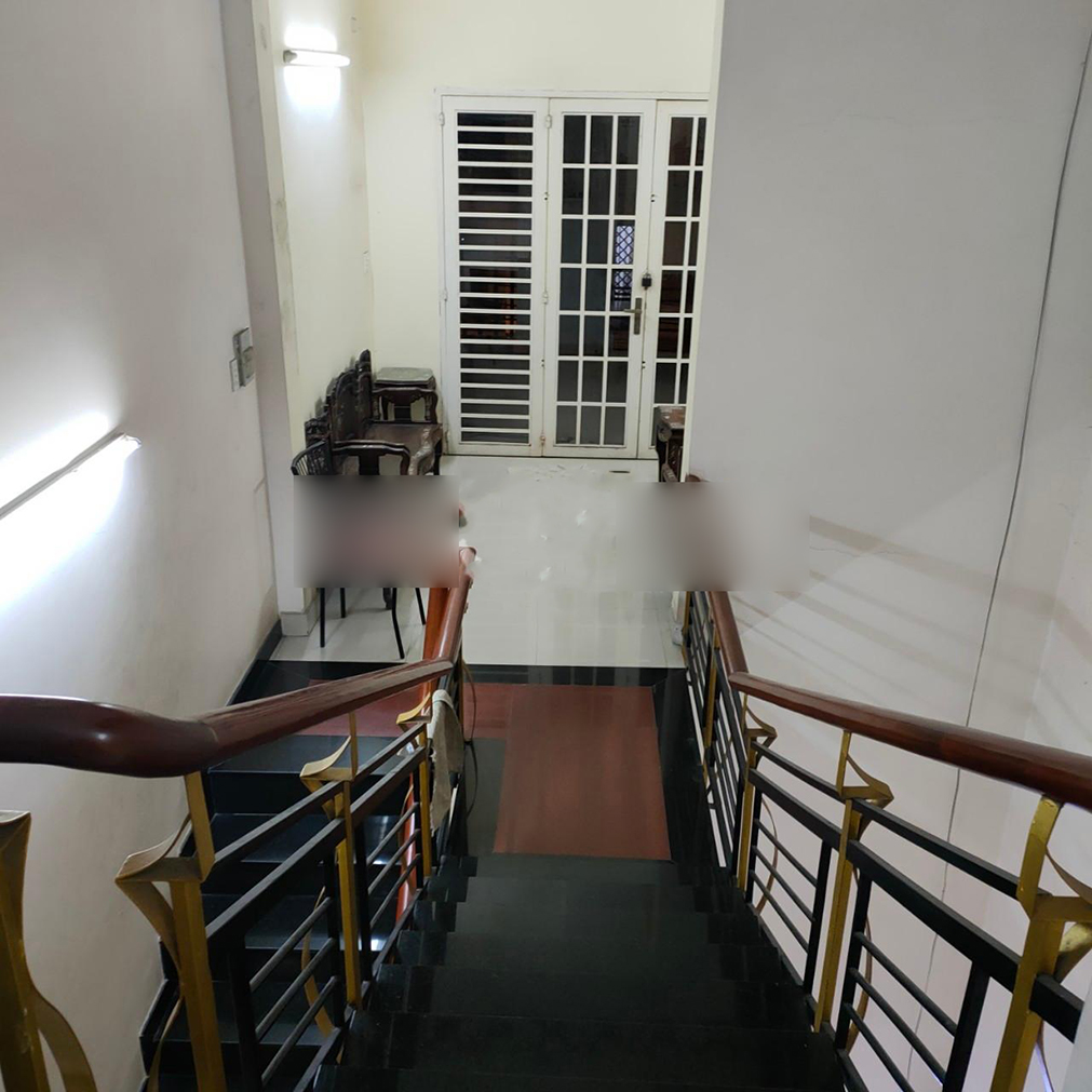 Bán nhà 3.85x20.6m 2 lầu , sân thượng - Giáp quận 6