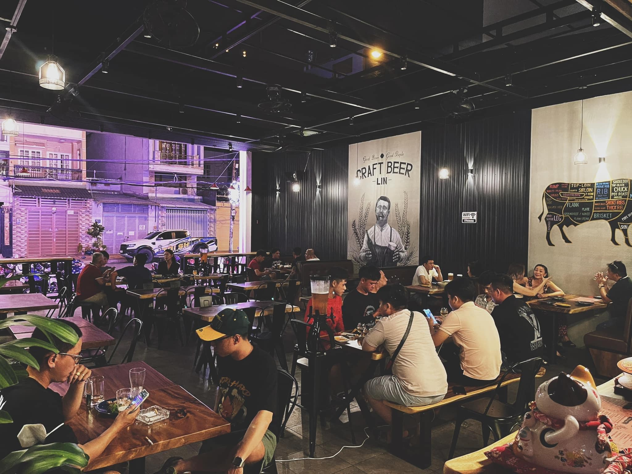 Bán nhà mặt tiền kinh doanh khu Chợ Lớn 8x20m