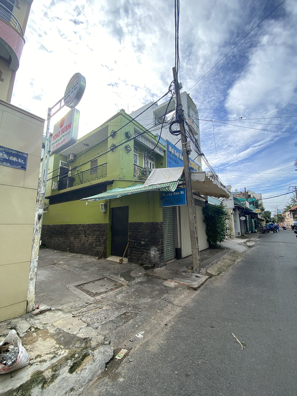 Bán nhà mặt tiền kinh doanh phố ẩm thực quận 6