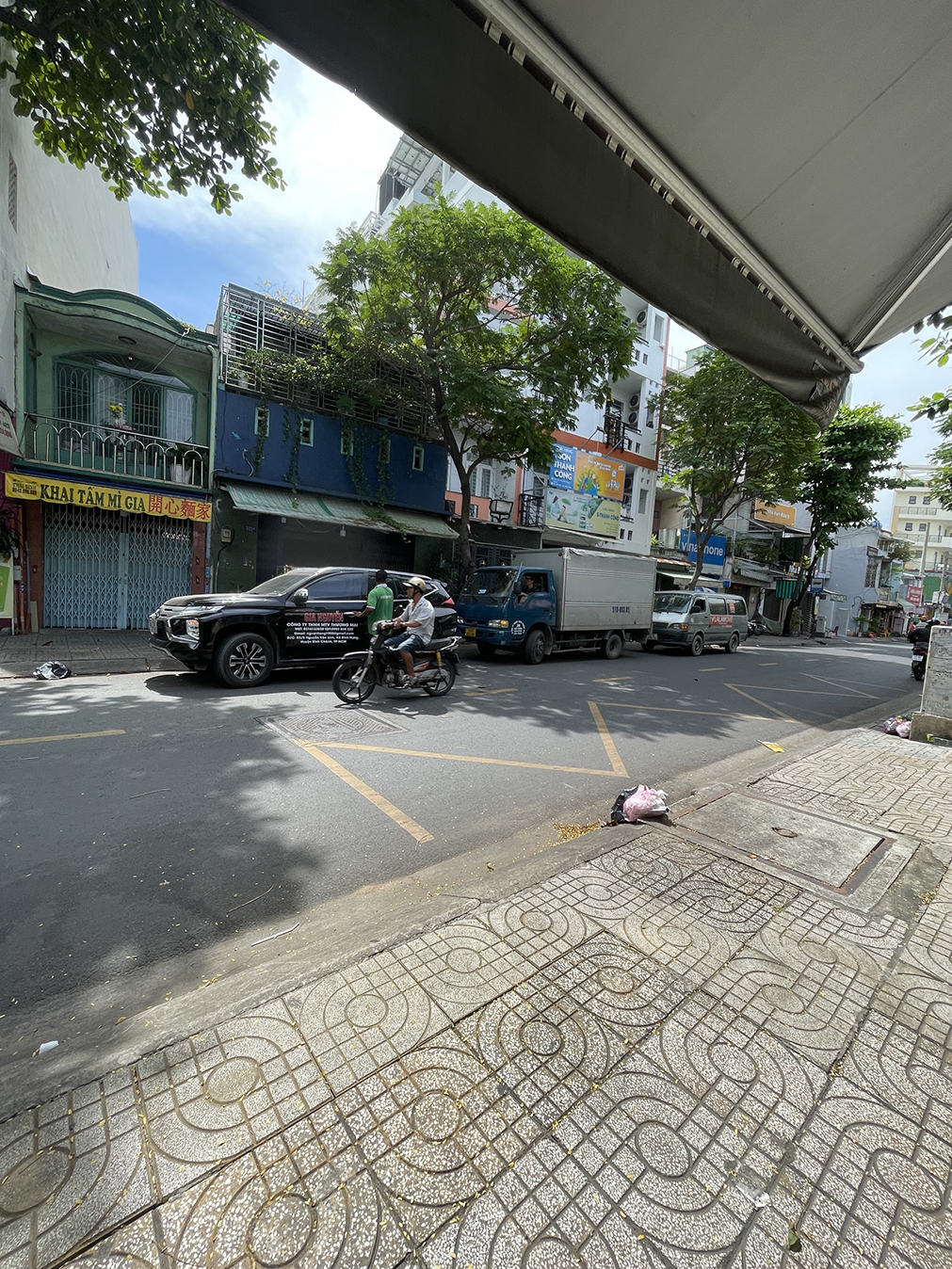 Bán nhà 8x20m mặt tiền kinh doanh Phạm Văn Chí , gần chợ Bình Tiên