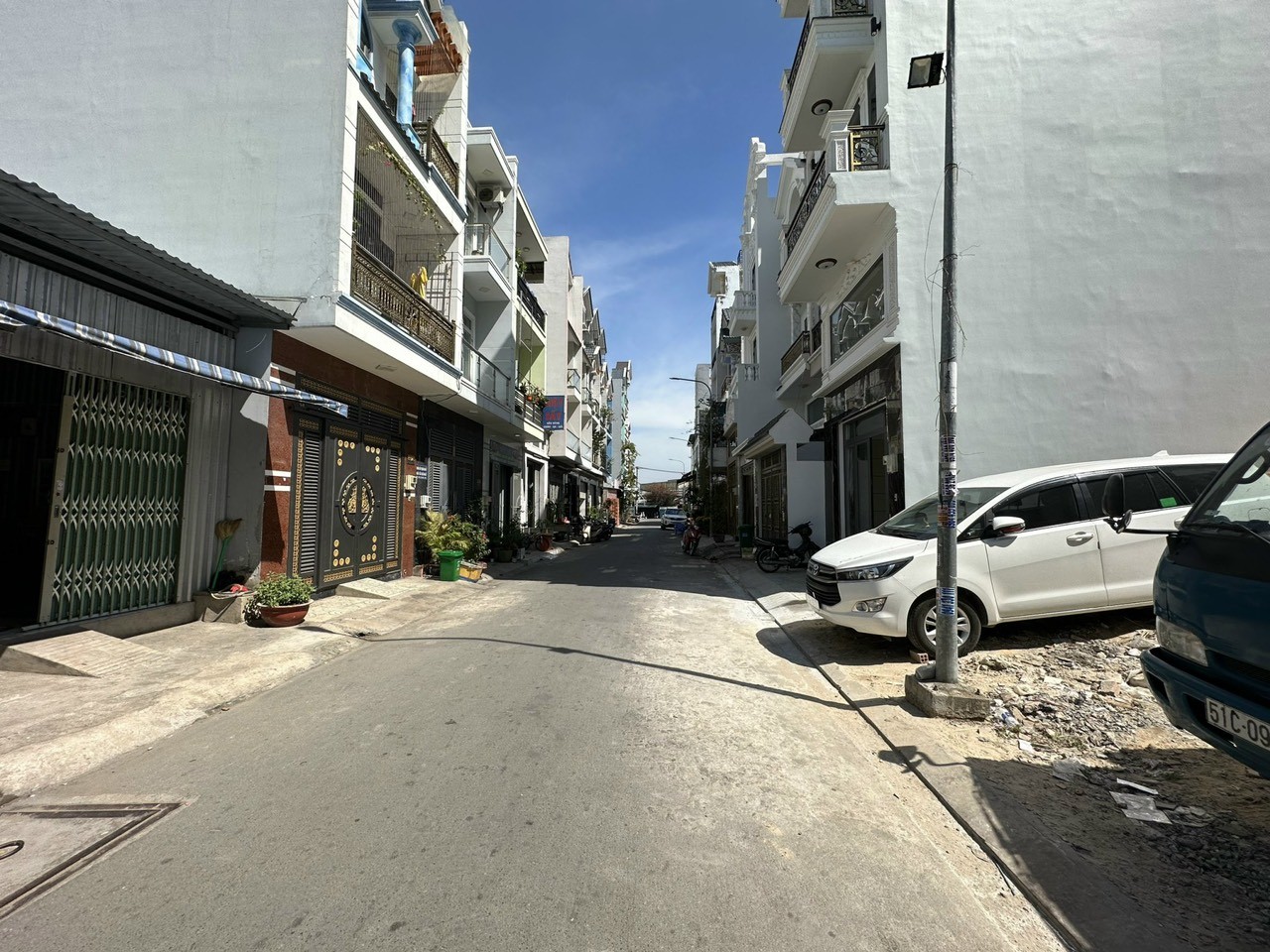 Bán đường xe tải , diện tích lớn giá tốt