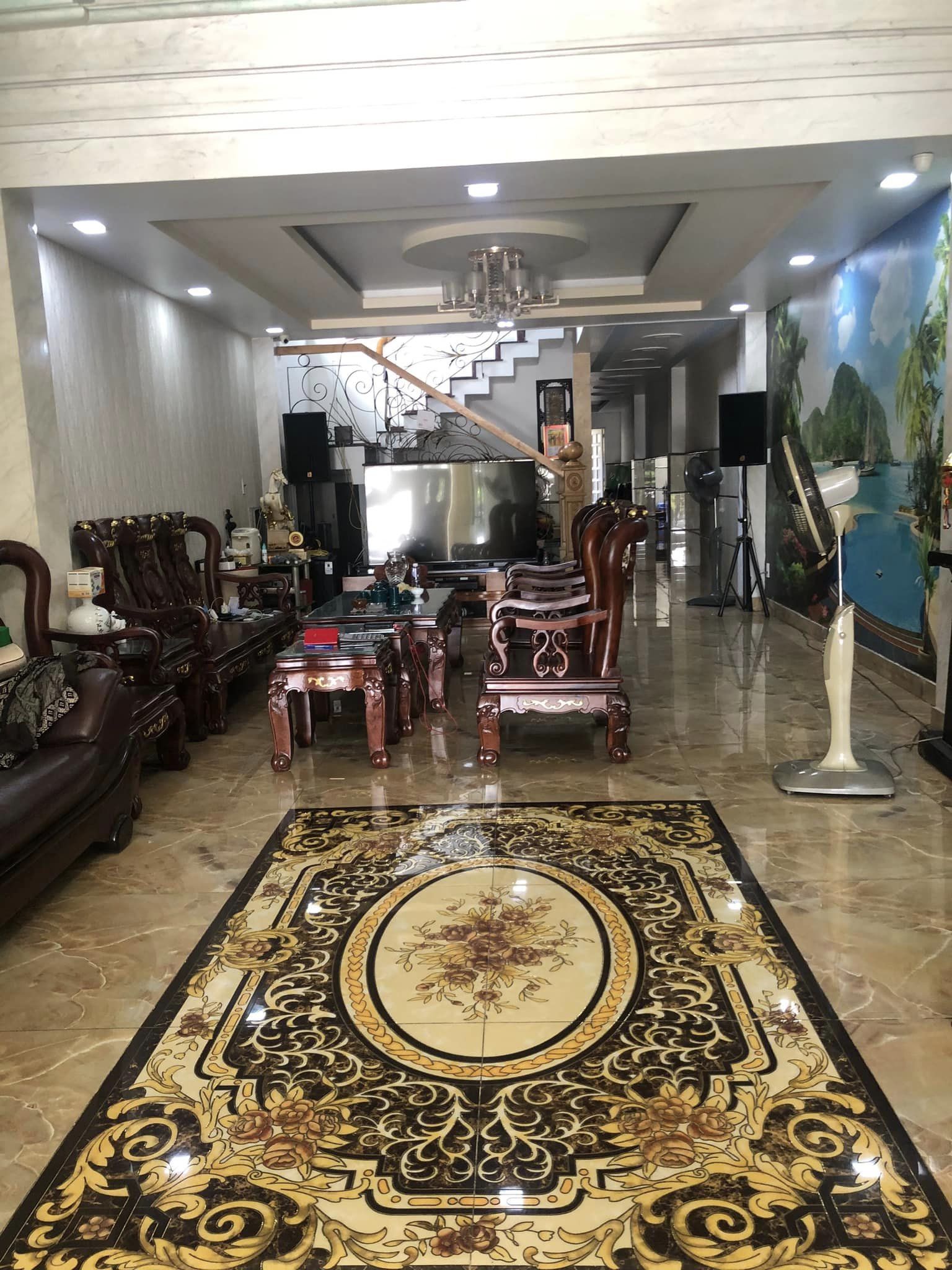 Nhà Mặt Tiền An Dương Vương có 23 phòng , thang máy , chưa qua sử dụng