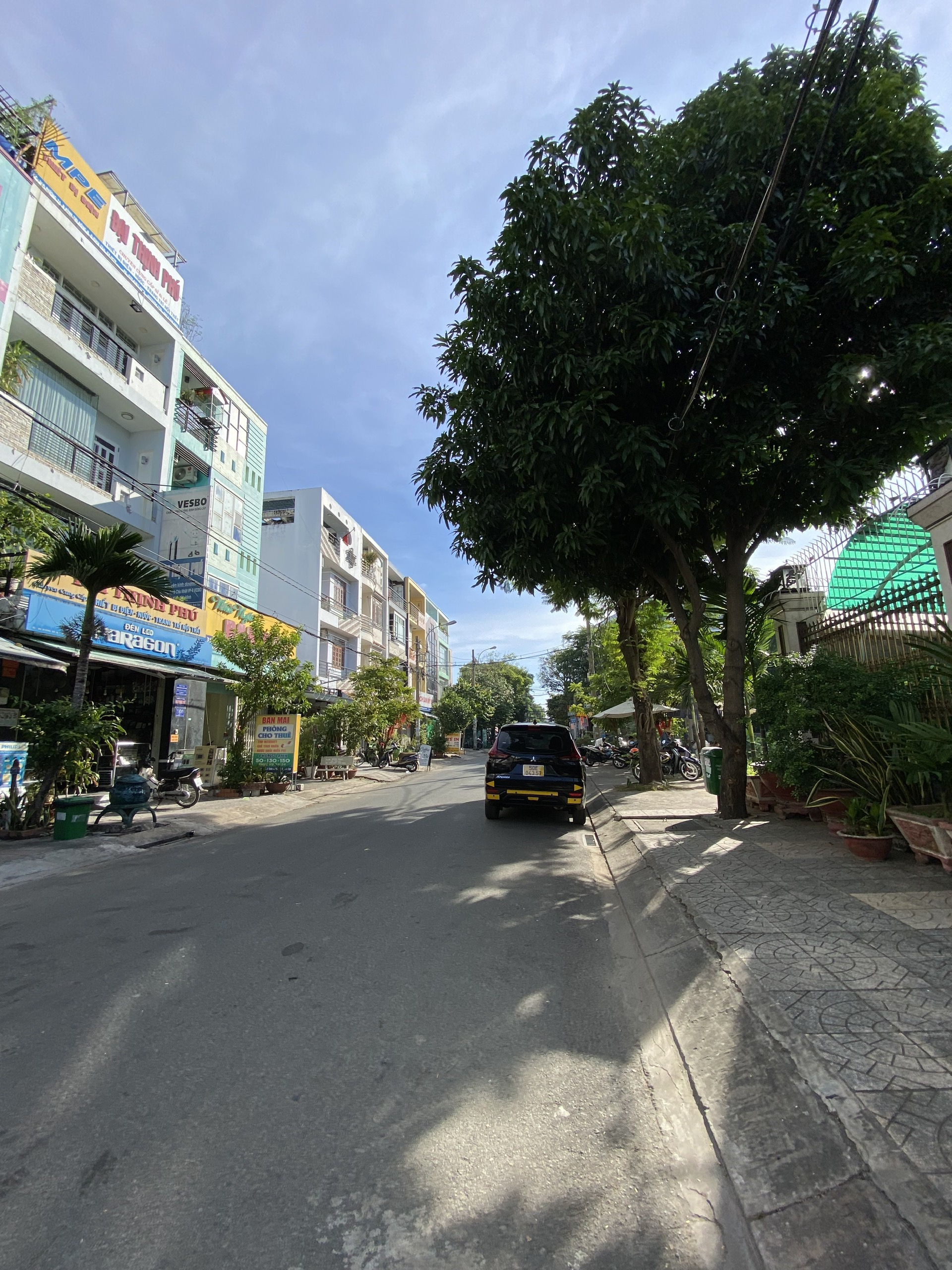 Bán nhà 5x20m Khu tên lửa - Gần Ponchen