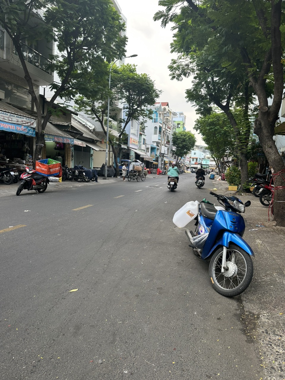 Bán nhà mặt tiền Kinh Doanh gần chợ Bình Tây