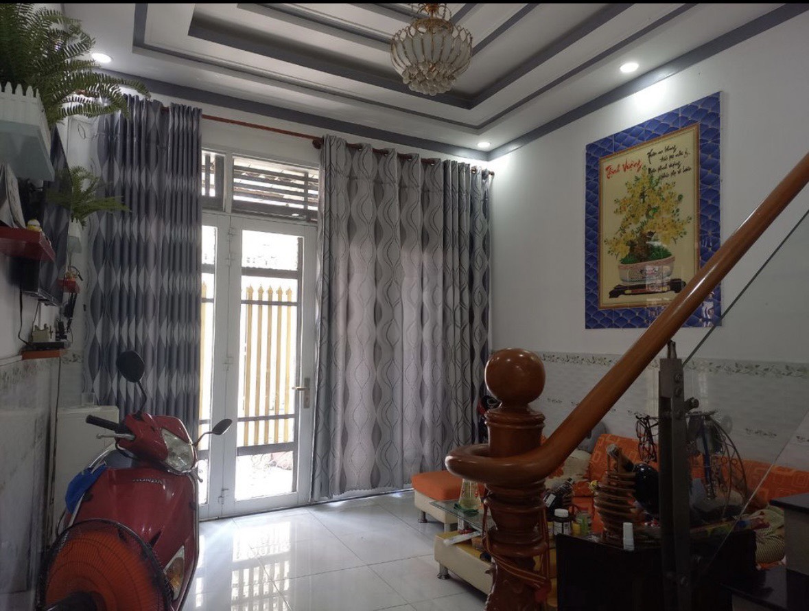 Bán Nhà Hẻm Bùi Tư Toàn 2 Mặt Tiền, phường An Lạc, Q. Bình Tân chỉ 5.5 tỷ. DT: 4 x 10.5 m, 4 PN + 3 WC