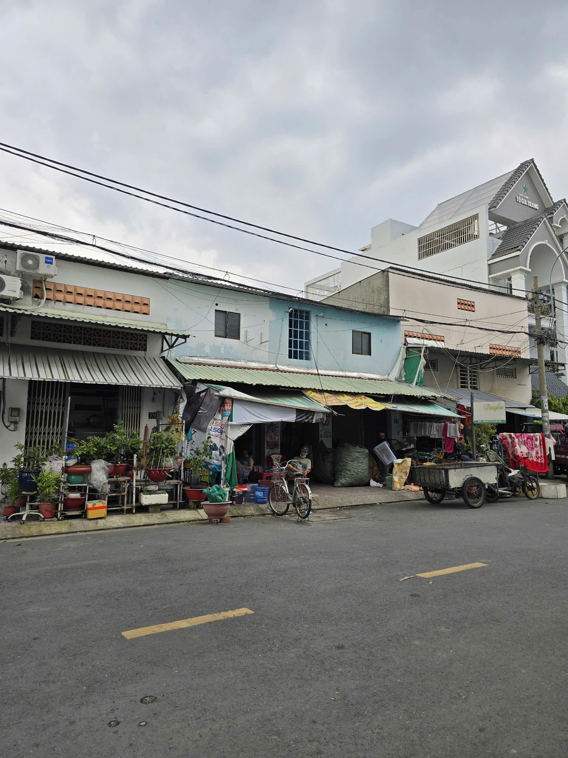 Bán đất 4mx22.5m khu Bình Phú - Gần cầu Phạm Văn Chí