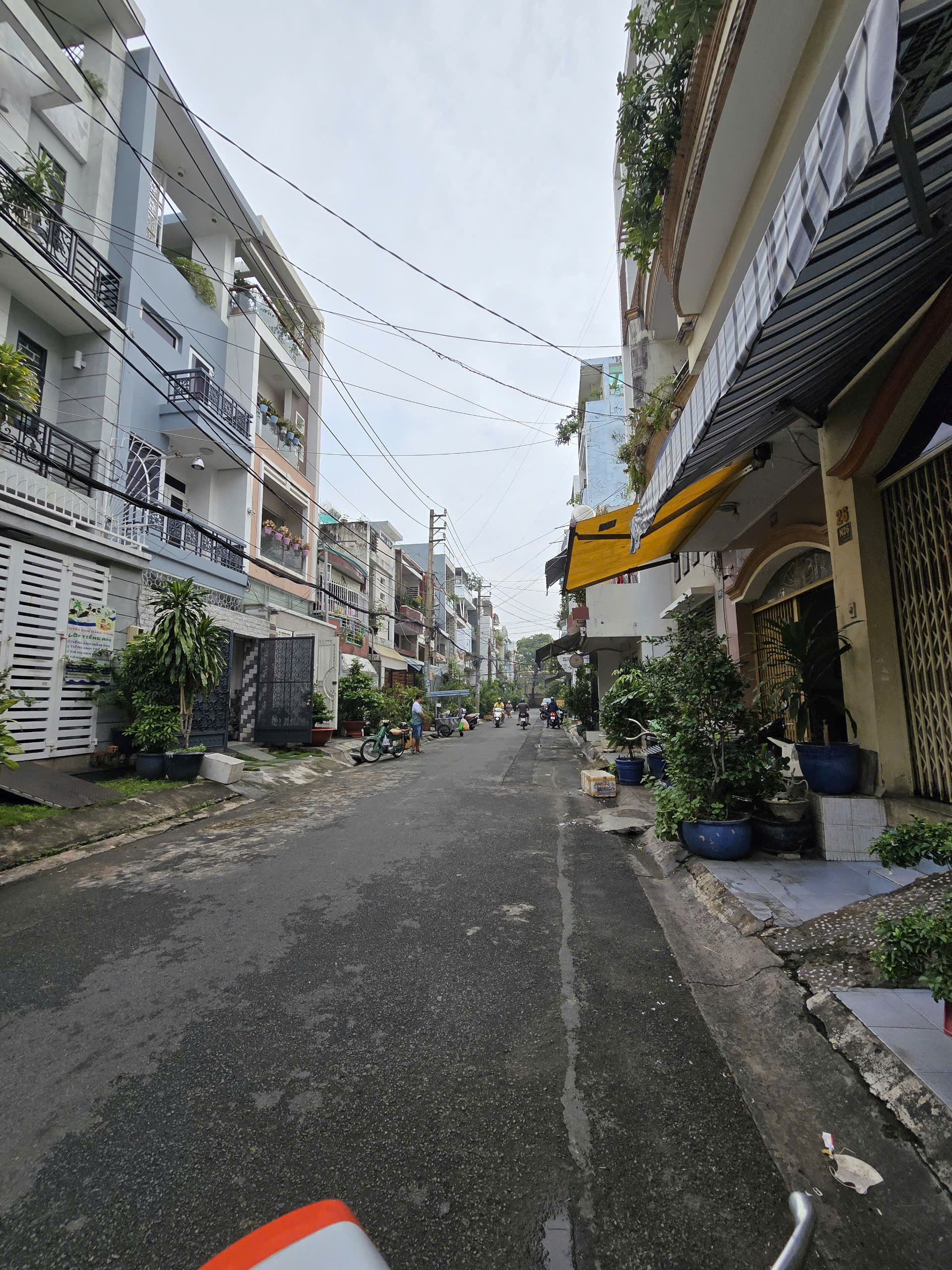 Bán nhà mặt tiền nội khu cư xá Phú Lâm B , gần Galaxy Kinh Dương Vương